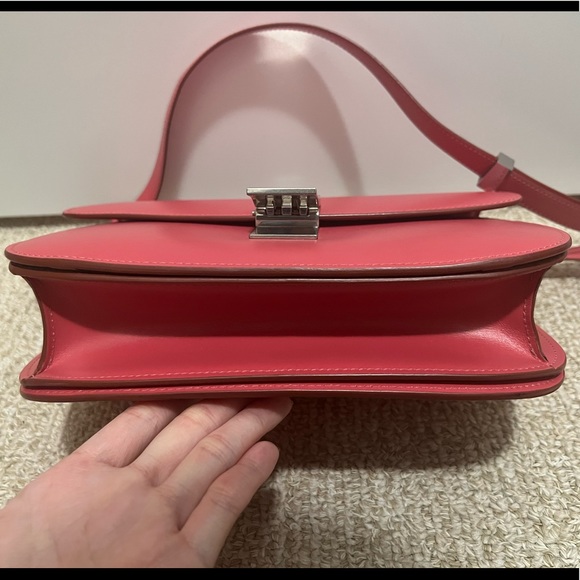 Celine Classic Box Medium Bubble Pink SilverHardware Smooth Leather Shoulder Bag - Picture 10 of 14